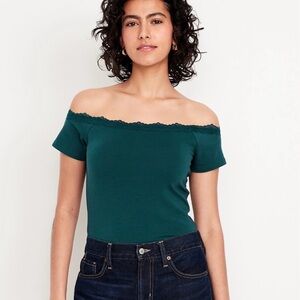 Old Navy Off-Shoulder Lace-Trim Top | Small